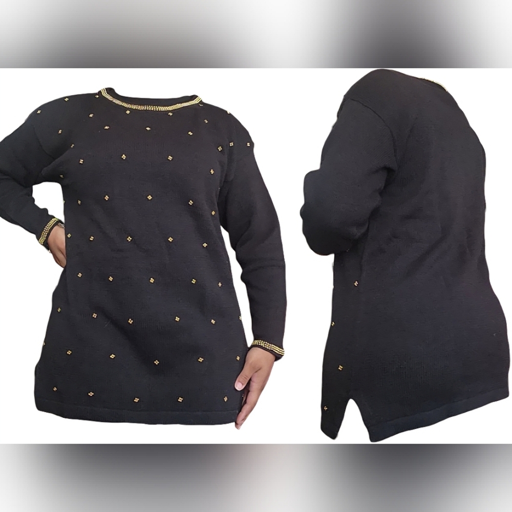 ☆Mauraaa Black & Gold Beaded Long Sleeve Split Hem Sweater☆